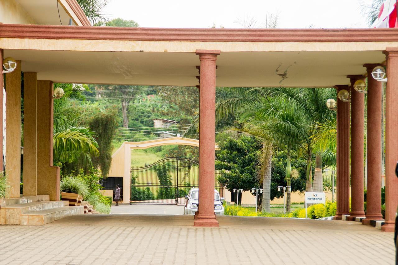 Lake View Resort Hotel Mbarara Zewnętrze zdjęcie